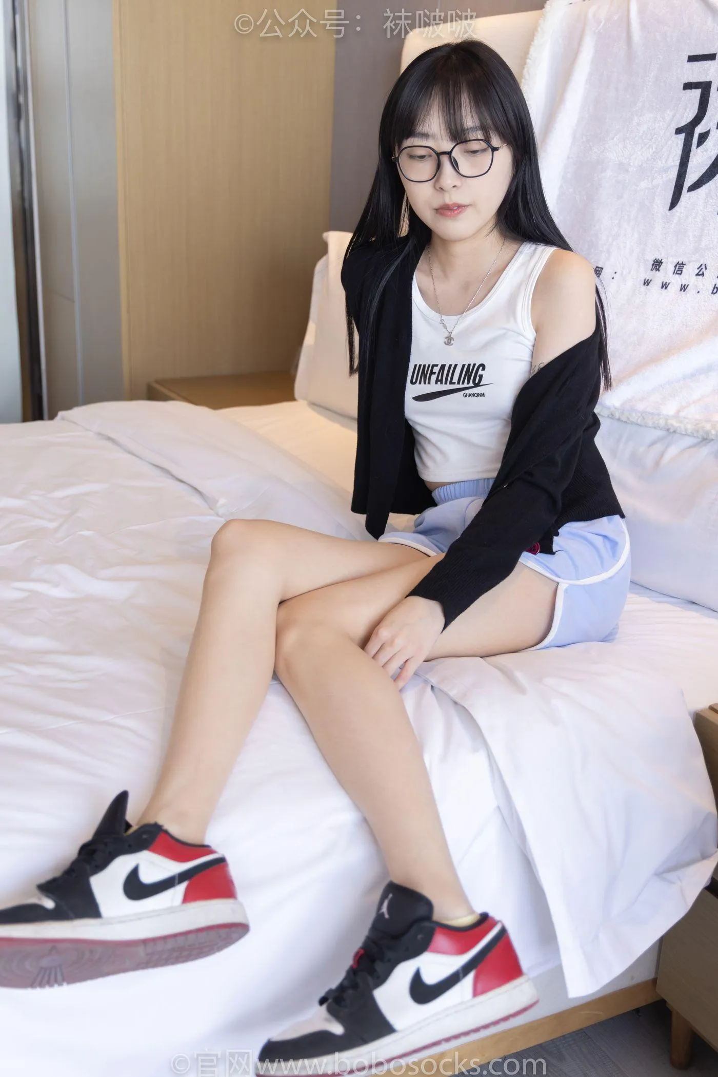 [BoBoSocks袜啵啵]NO.081 稚予- AJ、浅黄色短棉袜、浅蓝色短棉袜、裸足（花絮版） [145P]插图9